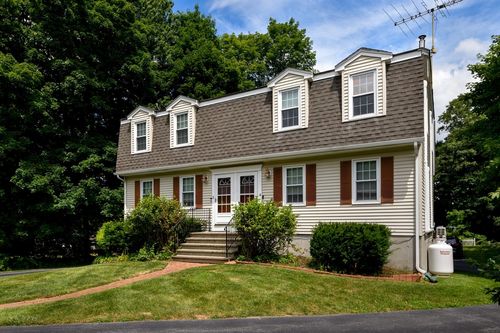 4-4 Crestwood Dr, Northborough, MA, 01532-1816 | Card Image