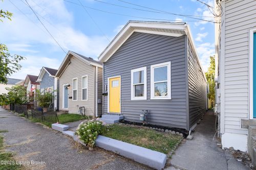 1018 Payne St, Louisville, KY, 40204-1126 | Card Image