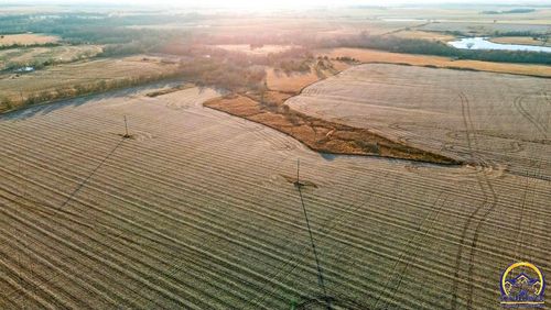 00000 S Docking Rd, Burlingame, KS, 66413 | Card Image