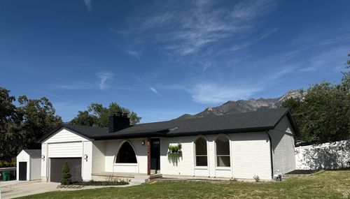 9392 S Quail Run Dr, Sandy, UT, 84093-2751 | Card Image
