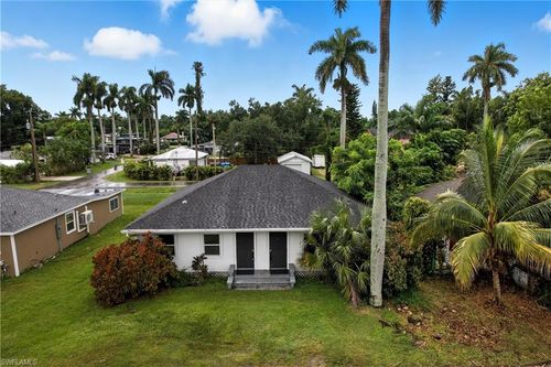 25 Cypress St, North Fort Myers, FL, 33903-4401 | Card Image