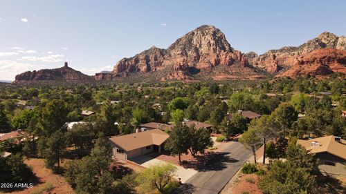 485 Mountain Shadows Dr, Sedona, AZ, 86336-4614 | Card Image