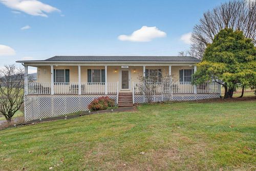 15002 Peaceful Valley Rd, Abingdon, VA, 24210-8110 | Card Image