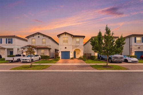 0-2284 Nw 130th St, Miami, FL, 33167-1478 | Card Image