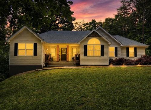 227 Clarkesville Heights Dr, Clarkesville, GA, 30523 | Card Image
