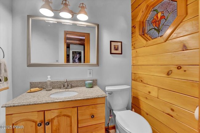 Half Bath-Foyer | Image 10