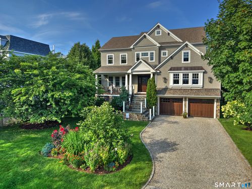 679 Rowland Rd, Fairfield, CT, 06824-6745 | Card Image