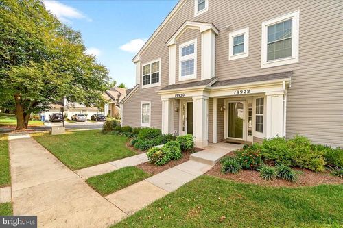 21-19922 Gateshead Cir, GERMANTOWN, MD, 20876-6315 | Card Image