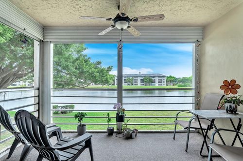 apt-202-9430 Poinciana Pl, Davie, FL, 33324-4851 | Card Image
