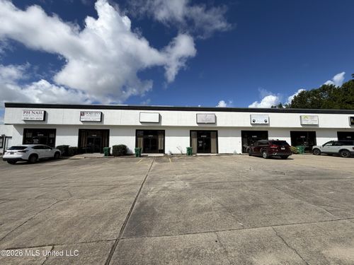 4410 Leisure Time Dr, Diamondhead, MS, 39525-3237 | Card Image