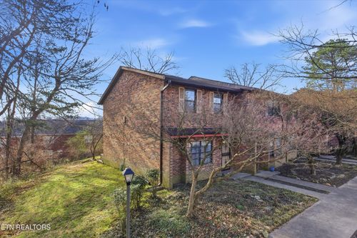 1104-810 Highland Dr, Knoxville, TN, 37912-3758 | Card Image