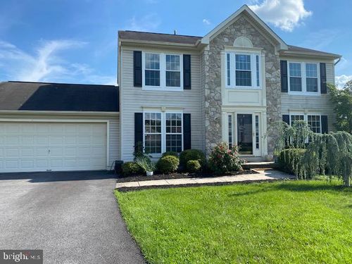 312 Foxtail Ln, SPRING CITY, PA, 19475-1678 | Card Image