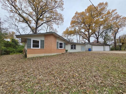 105 E Cate St, Grand Saline, TX, 75140-1203 | Card Image