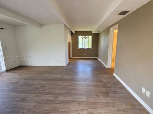 apt-305-1245 S Flagler Ave, Pompano Beach, FL, 33060-8672 | Card Image