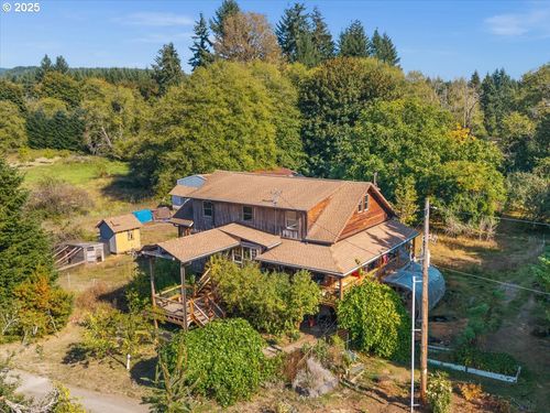 67836 Nehalem Hwy N, Vernonia, OR, 97064-9751 | Card Image