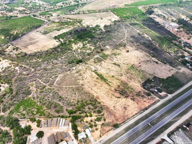 17171 Interstate 35 S, Home with 0 bedrooms, 0 bathrooms and null parking in Atascosa TX | Image 11