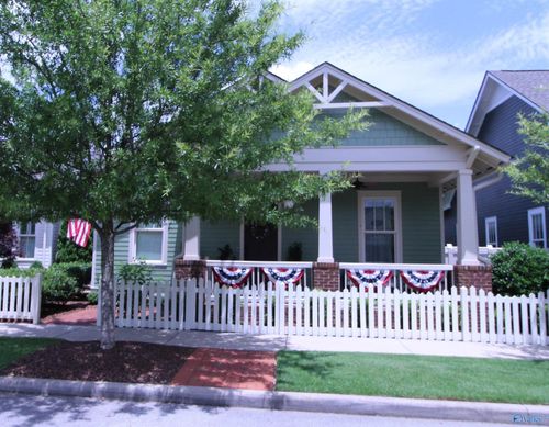 102 Hillcrest Ave Nw, Huntsville, AL, 35806-4148 | Card Image