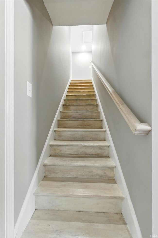 1025 S Gallatin St, House other with 5 bedrooms, 2 bathrooms and null parking in Marion IN | Image 15