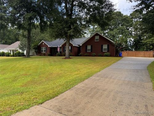 105 Shelly Trl, Troy, AL, 36079-5958 | Card Image