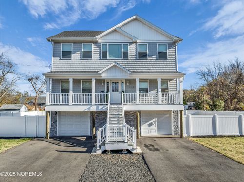 315 Parisen Ave, Bayville, NJ, 08721-3631 | Card Image
