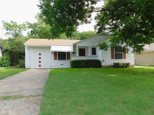 806 Cordell Street, Denton, TX, 76201 | Card Image