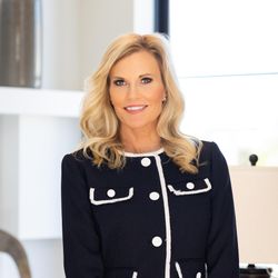 Shelley Cooley