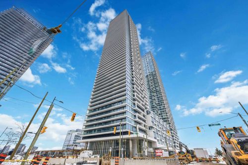 307-950 Portage Pky, Concord, ON, L4K0J7 | Card Image