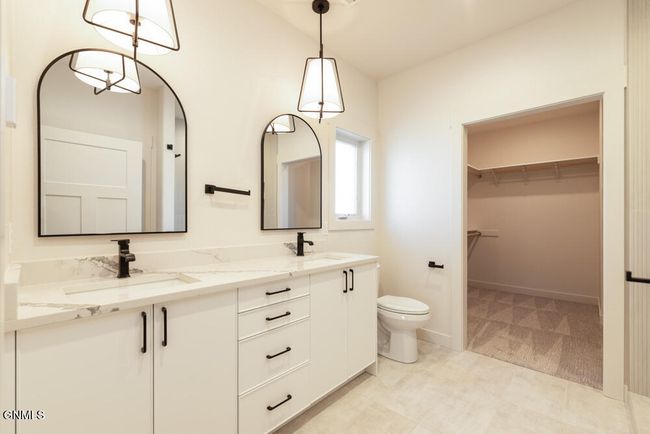 2002 Prairie Hawk Dr, Townhouse with 4 bedrooms, 3 bathrooms and null parking in Bismarck ND | Image 14