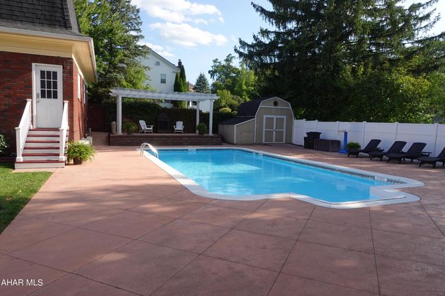701 Spang St, House other with 8 bedrooms, 8 bathrooms and null parking in Roaring Spring PA | Image 8