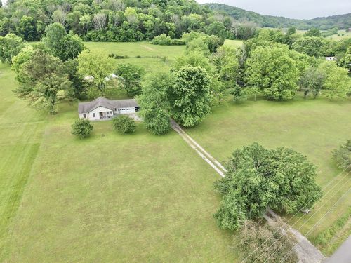 1595 Kennedy Creek Rd, Auburntown, TN, 37016-9620 | Card Image