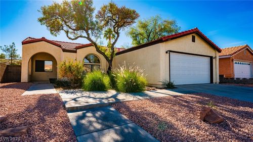 6357 Formula Way, Las Vegas, NV, 89146-1135 | Card Image