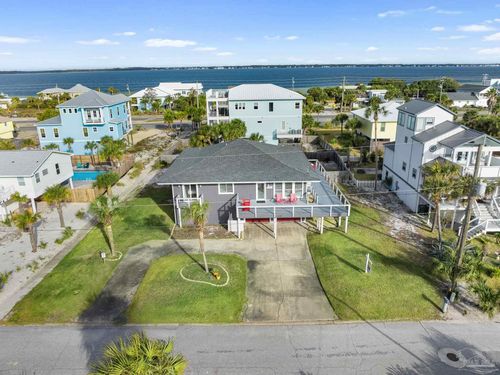 1409 Maldonado Dr, Pensacola Beach, FL, 32561-2325 | Card Image