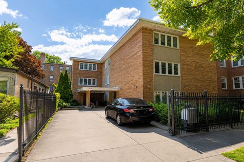 1-127 Callan Ave, Evanston, IL, 60202-5213 | Card Image