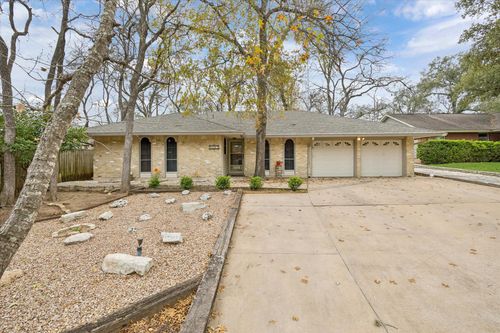 1815 Parkside Ln, Austin, TX, 78745-3641 | Card Image