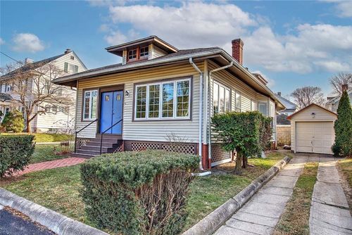 31 Mount Hope Ave, Providence, RI, 02906-1626 | Card Image