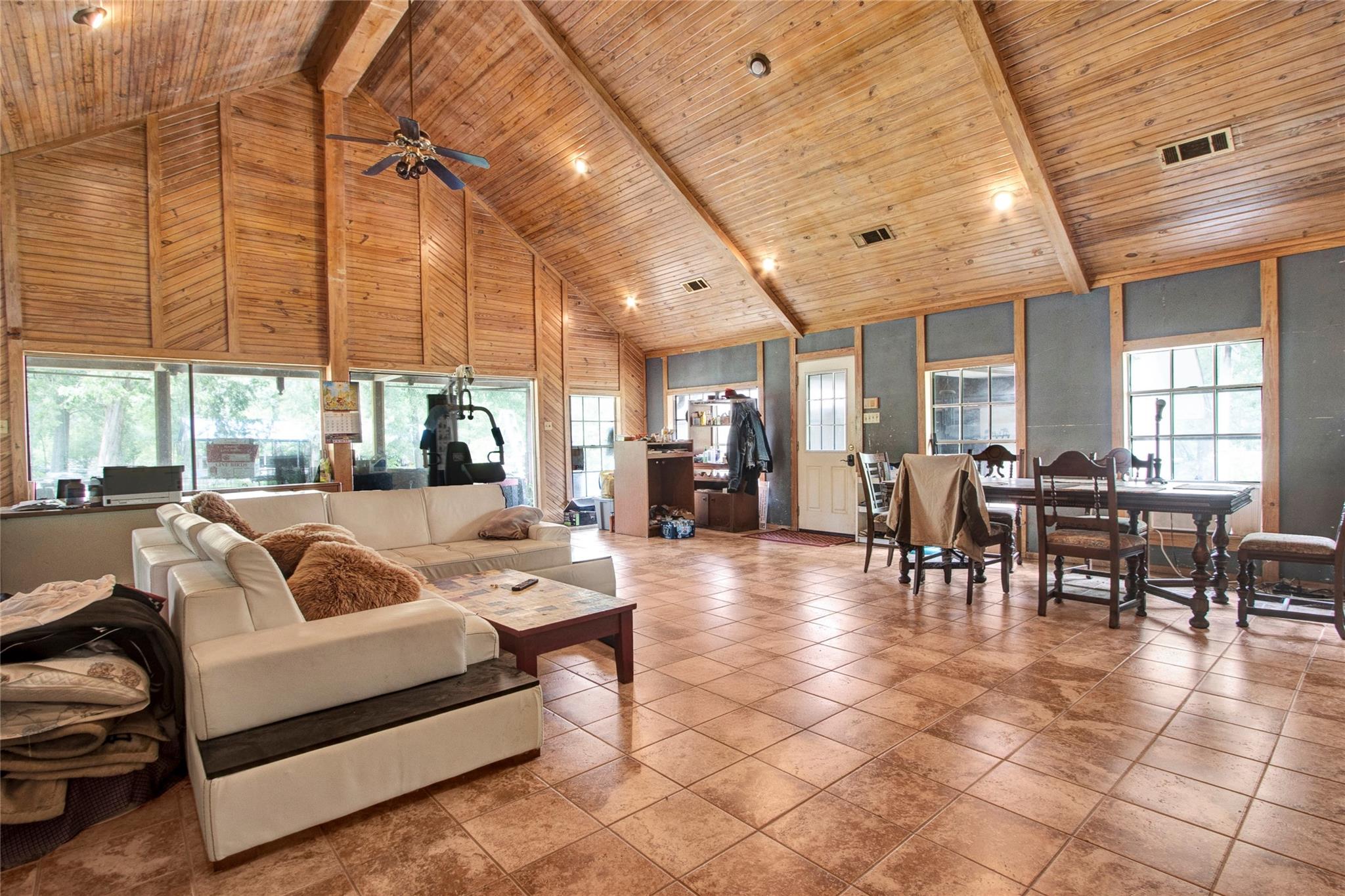 Residential in Splendora