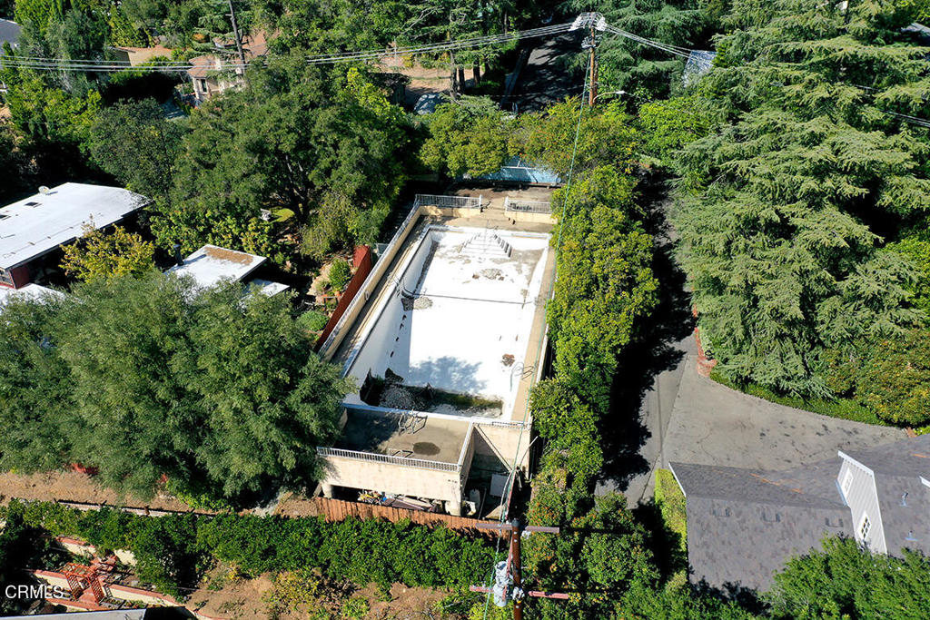 Land in La Canada Flintridge 2