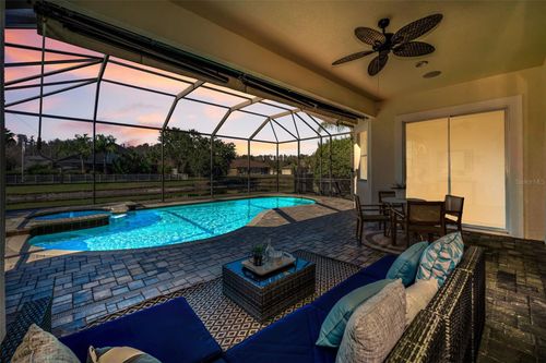 3033 Stonegate Falls Dr, LAND O LAKES, FL, 34638-6092 | Card Image