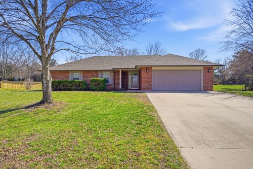 5561 Waterfront Dr N, COLUMBIA, MO, 65202-8961 | Card Image