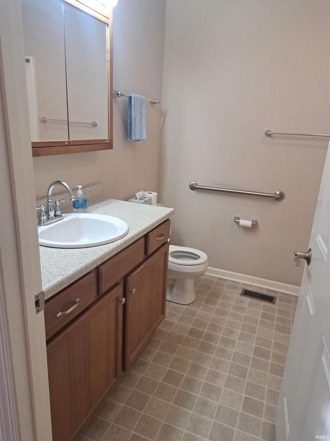 5410 Beer Creek Pass Pass, House other with 3 bedrooms, 2 bathrooms and null parking in Auburn IN | Image 13