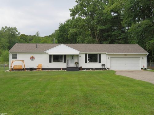 11391 N Genesee Rd, Clio, MI, 48420-9754 | Card Image
