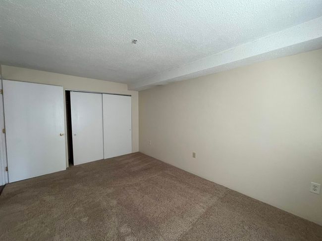 APT-201 - 96 Powers St, Condo with 2 bedrooms, 1 bathrooms and null parking in Milford NH | Image 26