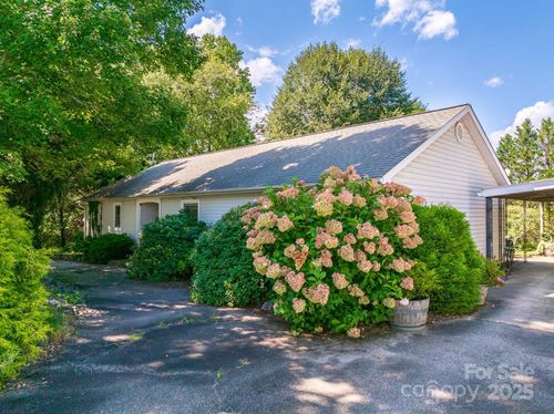 1517/1519 Rutherford Street E, Landrum, SC, 29356 | Card Image