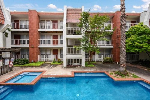 apt-206-3115 Helms St, Austin, TX, 78705-3053 | Card Image
