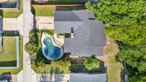 745 Oakland St, Grand Prairie, TX, 75052-6514 | Card Image