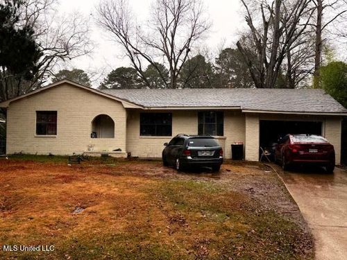 564 Woodward Ave, Jackson, MS, 39206-3821 | Card Image