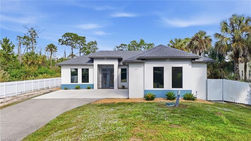 2843 18th Ave Ne, NAPLES, FL, 34120-5609 | Card Image