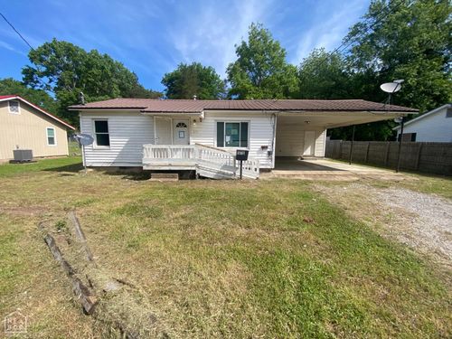 570 W Wycough Street, Batesville, AR, 72501 | Card Image