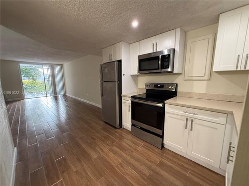 106-750 Ne 195th St, Miami, FL, 33179-3411 | Card Image