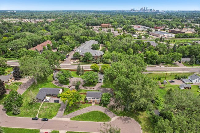 50-web-or-mls-Douglas Dr N-1806-050.jpg | Image 50